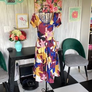 Women’s Dress Midi Multicolor Floral with Front Pockets Size Small